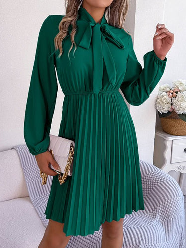 Autumn and winter temperament tie waist long sleeve pleated skirt - Smooth Visage