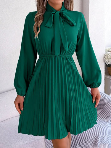 Autumn and winter temperament tie waist long sleeve pleated skirt - Smooth Visage