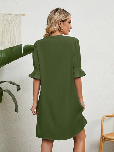 New solid color V - neck loose gathered five - quarter sleeve dress - Smooth Visage