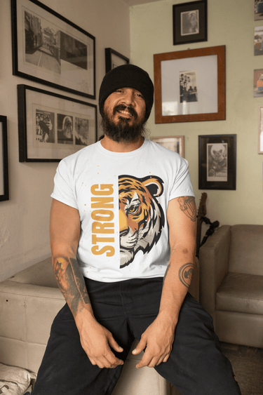 Strong Tiger Graphic T-Shirt – Bold & Stylish Men's Tee - Smooth Visage